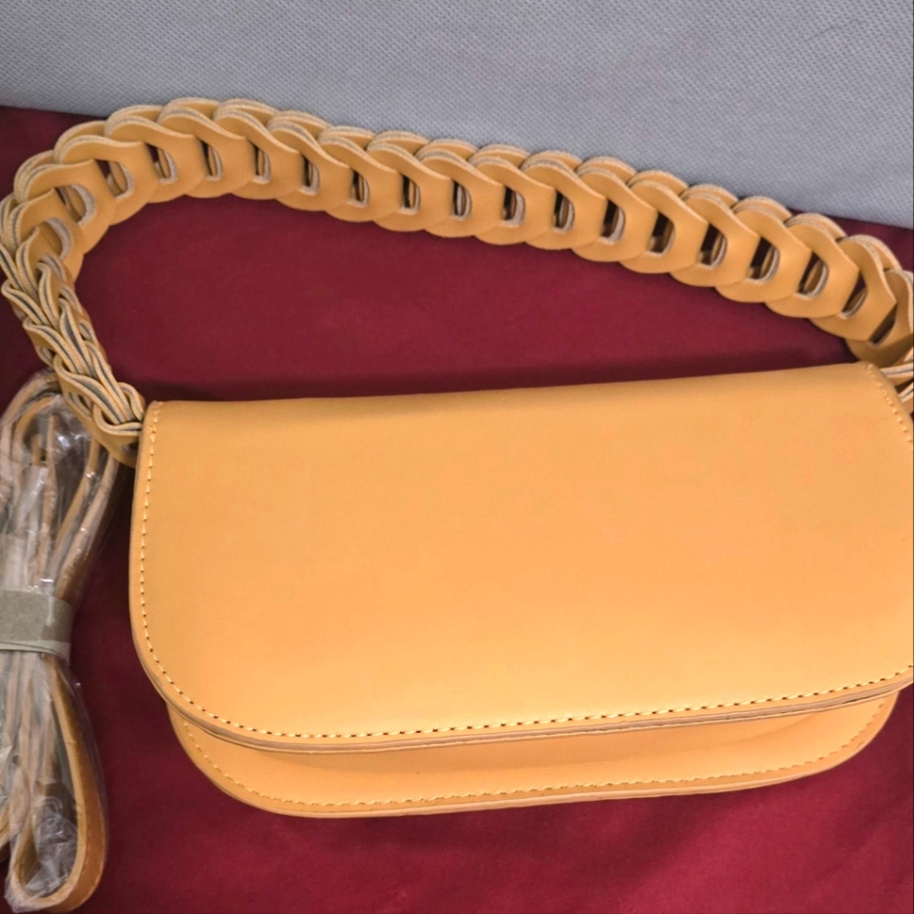 Bijou Brigitte Brown Chain Link Bag